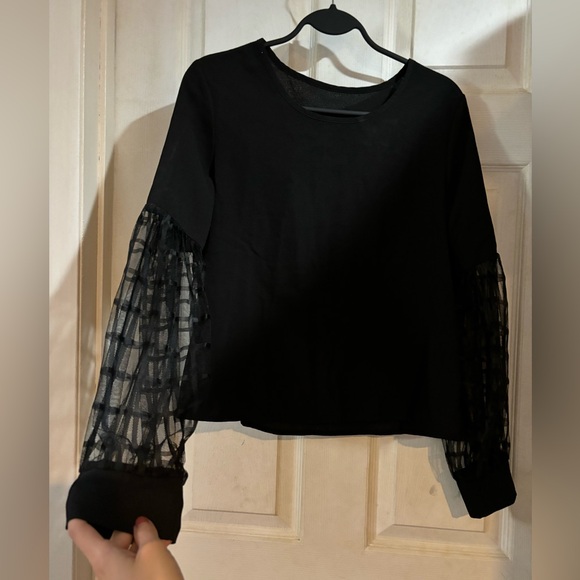 Black long sleeve blouse - Picture 1 of 2